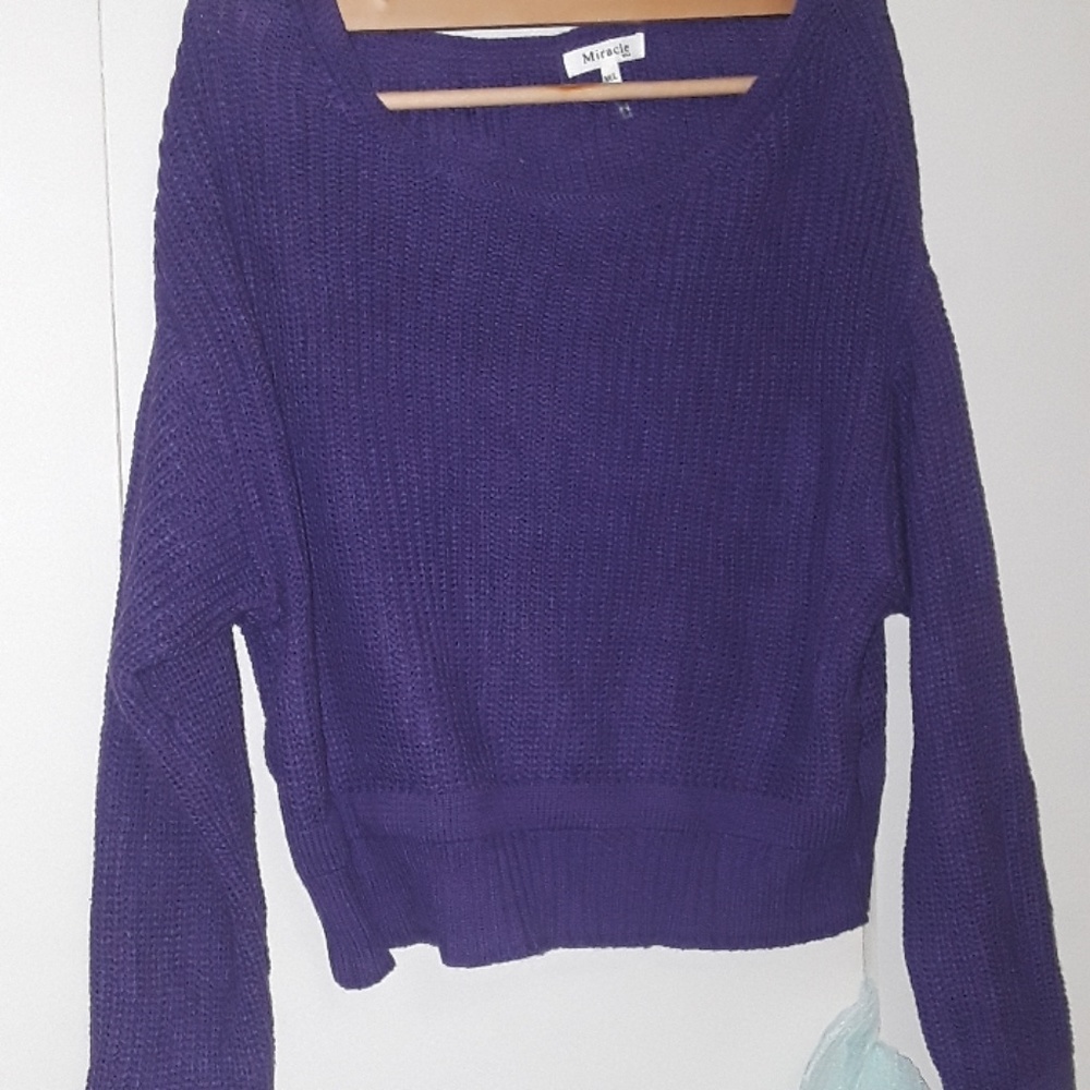 Sweater - Picture 2 of 2